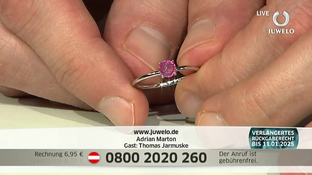 Video Madagascar Pink Sapphire Platinum Ring