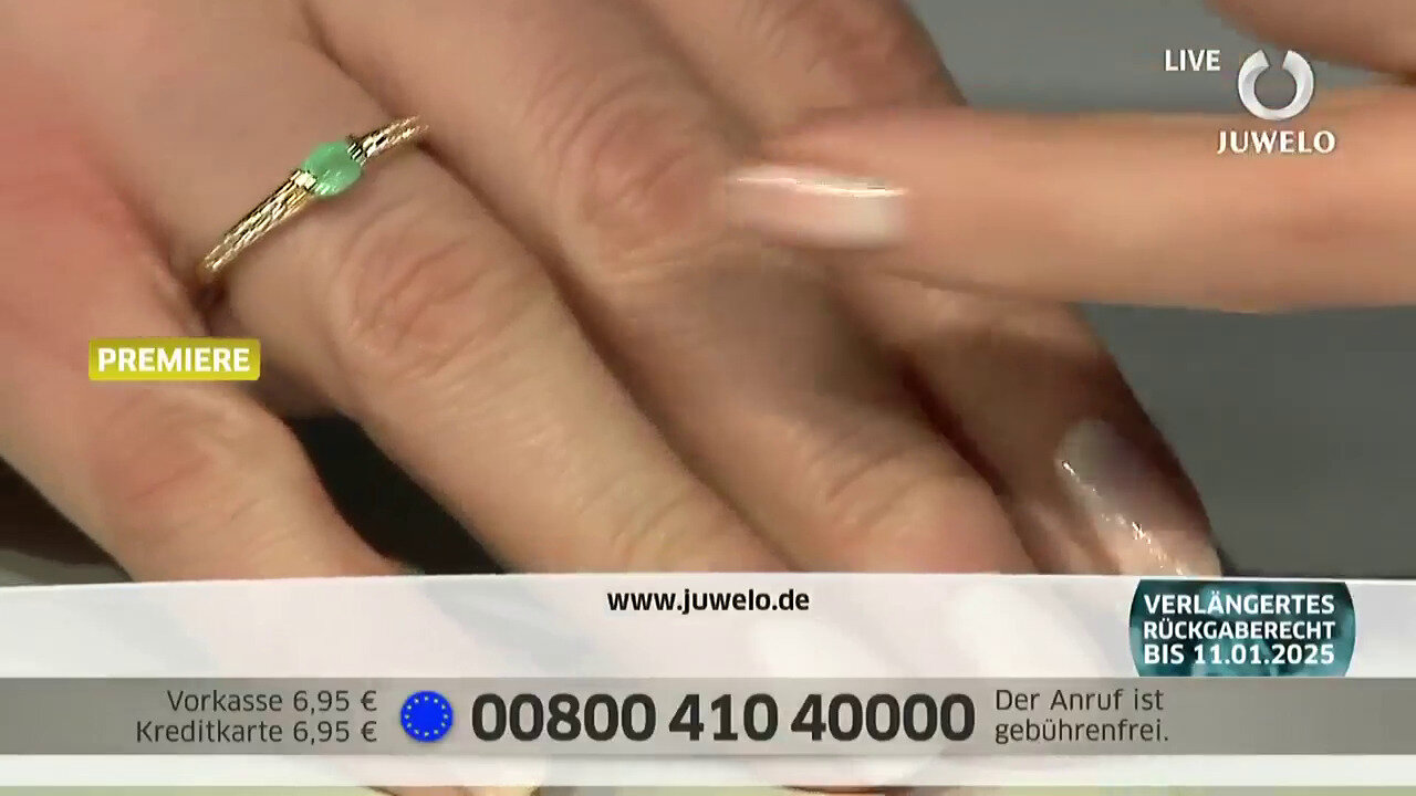 Video Anillo en plata con Esmeralda de Rusia