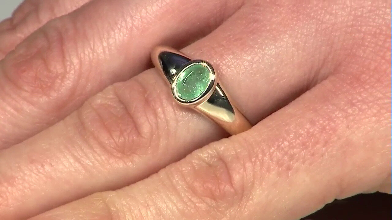 Video Russian Emerald Silver Ring