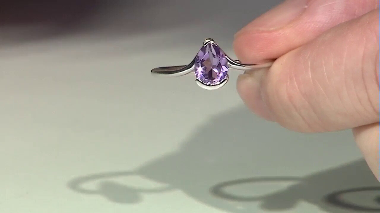 Video Amethyst Silver Ring