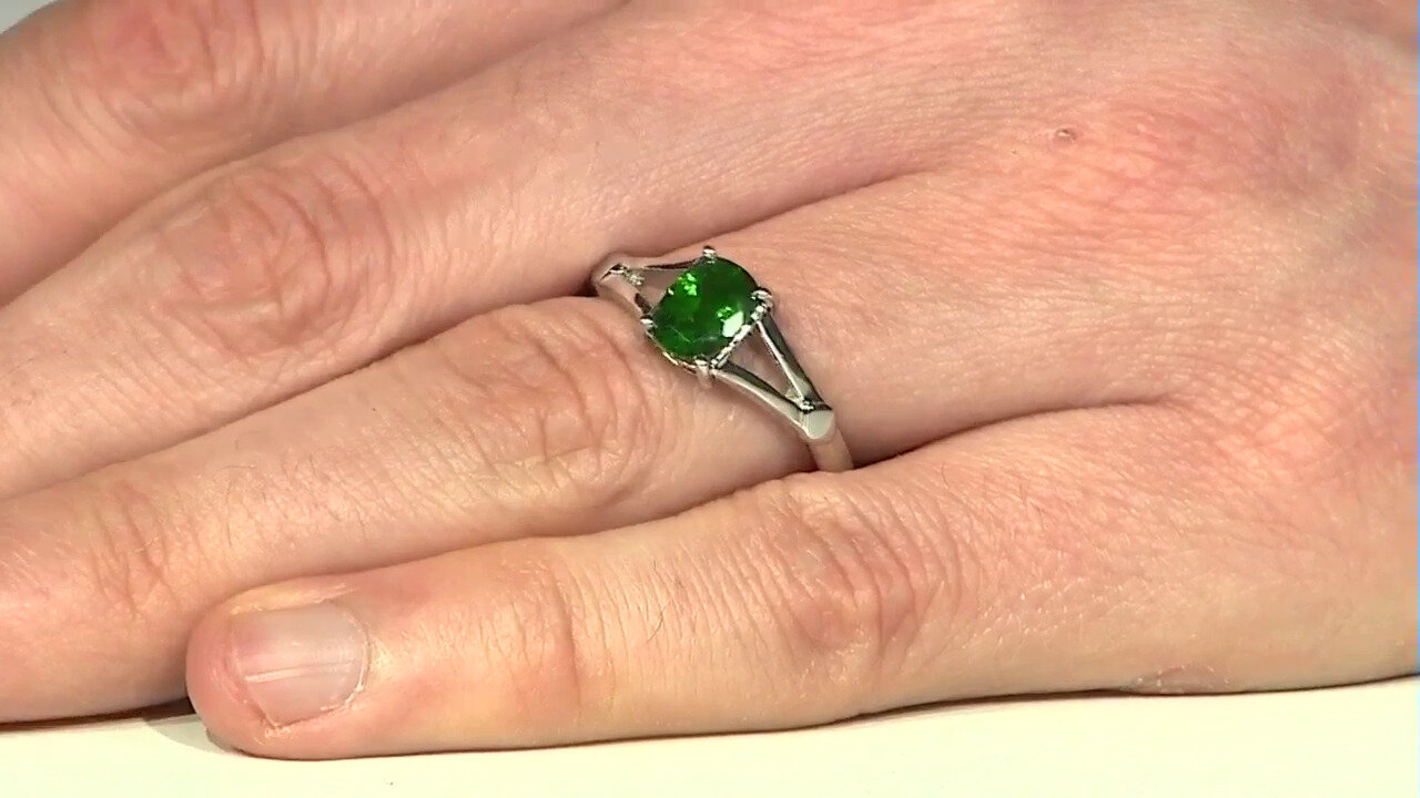 Video Russian Diopside Silver Ring