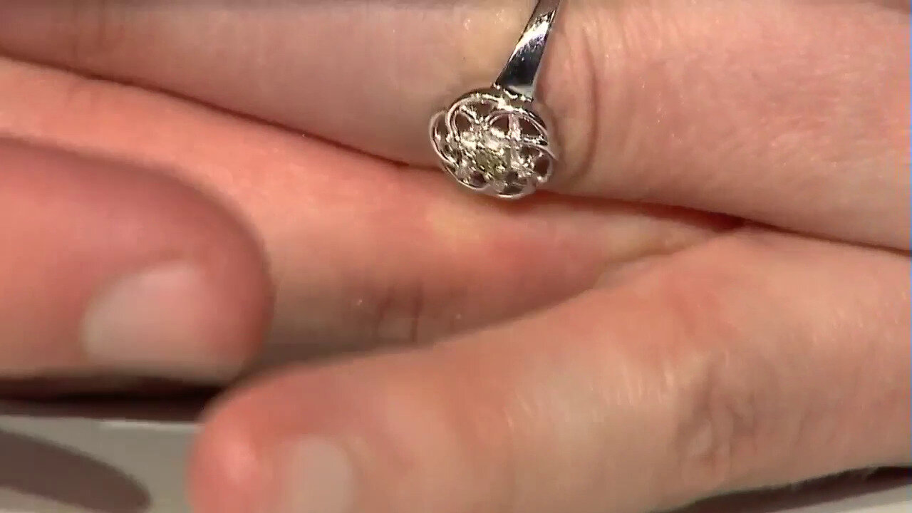 Video Anillo en plata con Diamante verde SI1