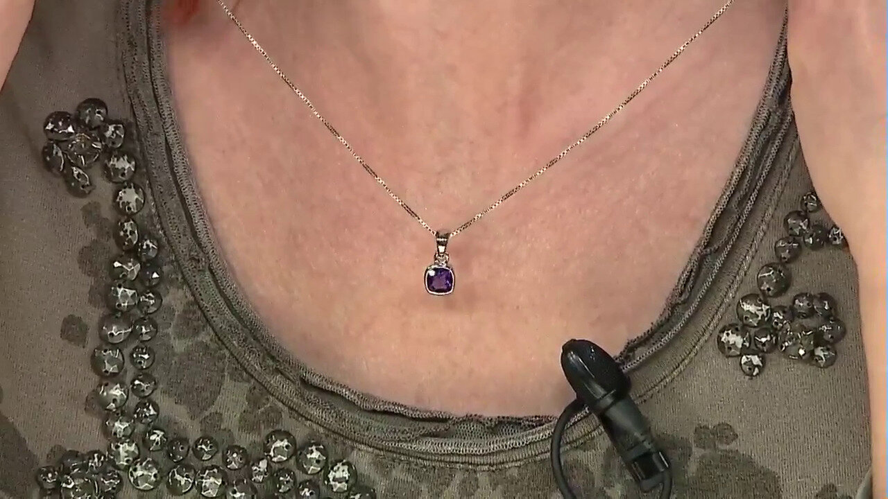 Video Zambian Amethyst Silver Pendant