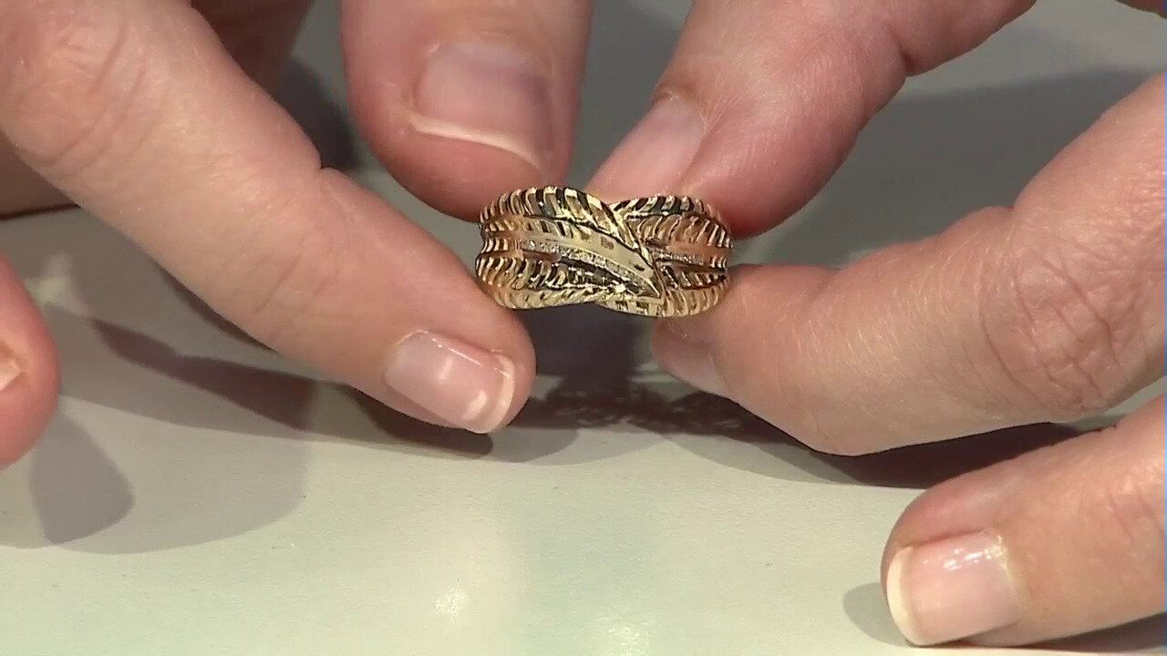 Video 9K I2 (I) Diamond Gold Ring (Ornaments by de Melo)