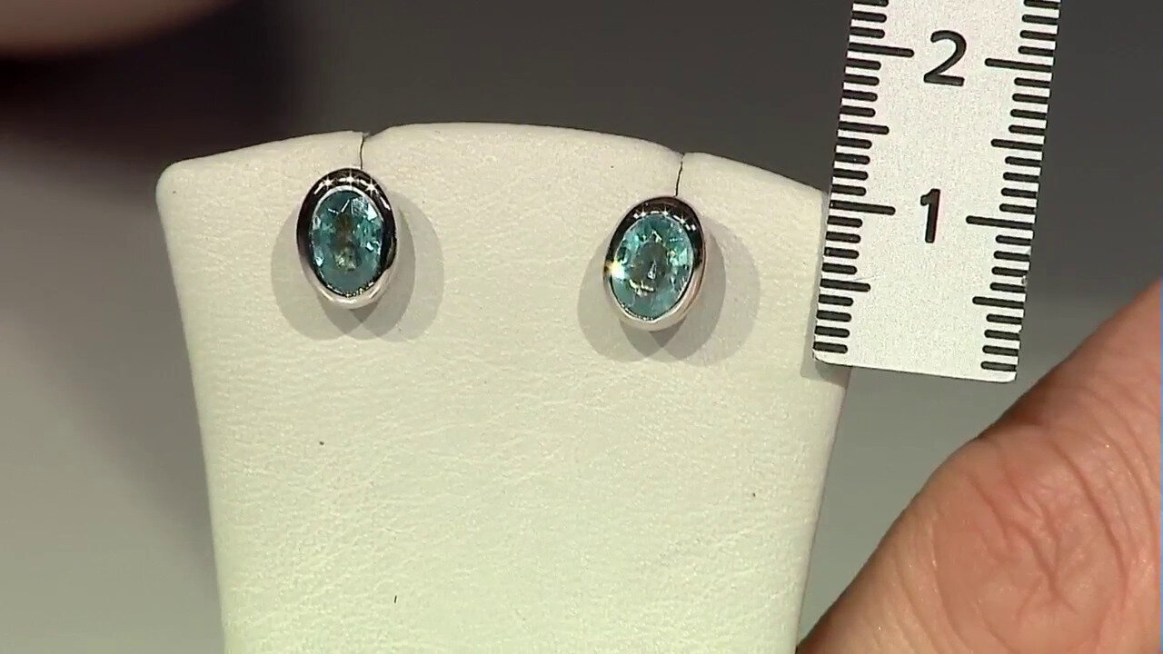 Video Ratanakiri Zircon Silver Earrings