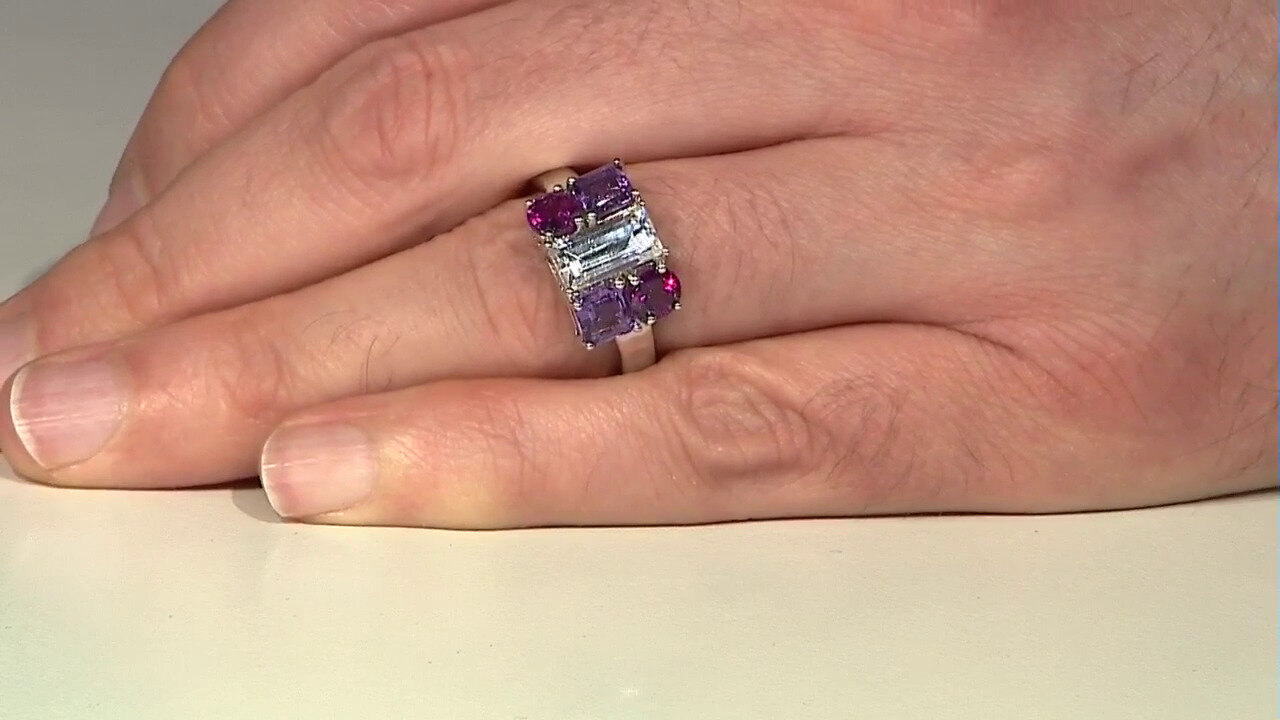 Video Zircon Silver Ring