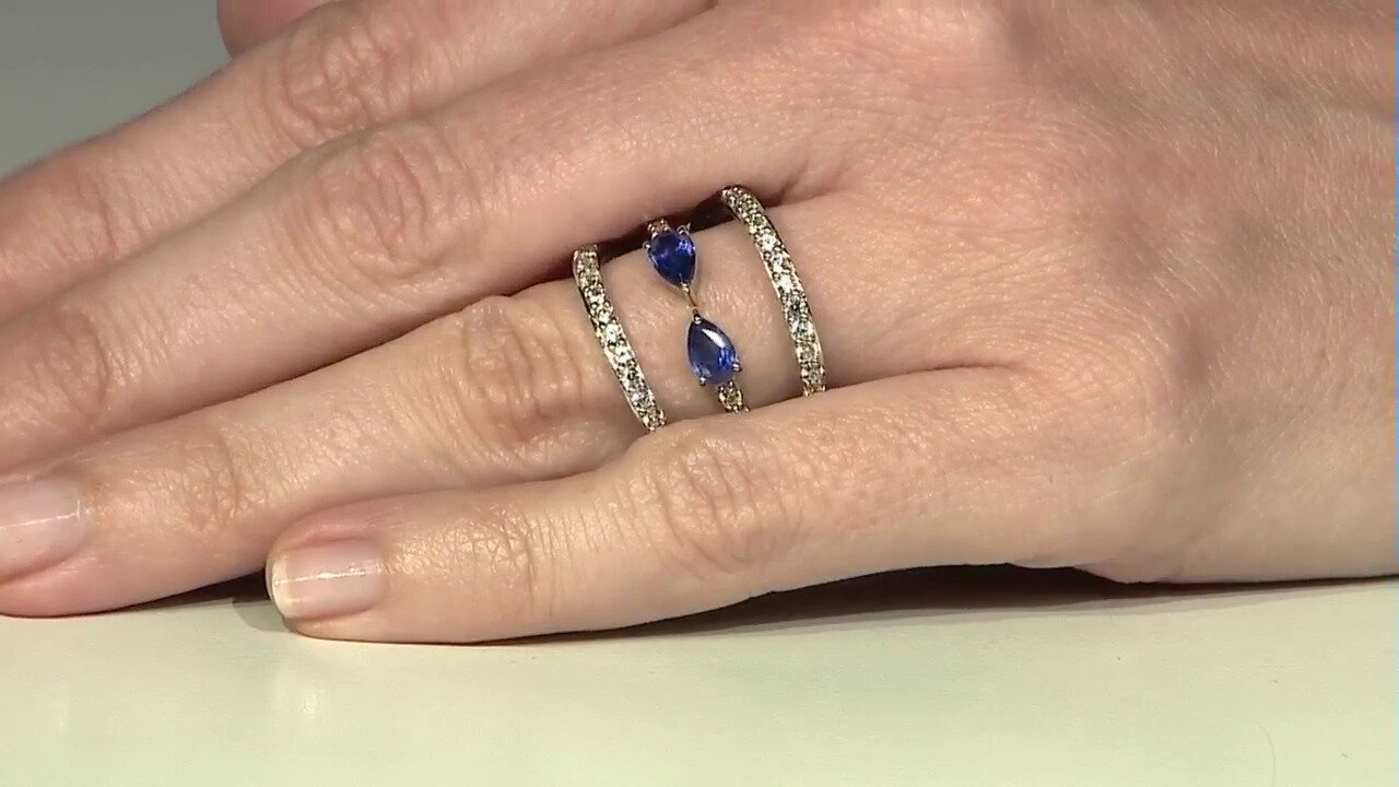 Video Nepal Kyanite Silver Ring