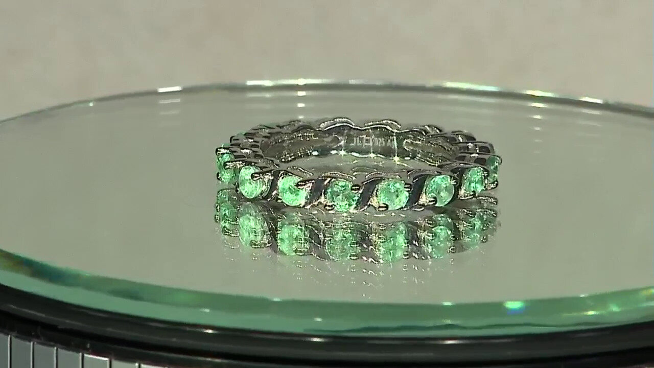 Video Russian Emerald Silver Ring