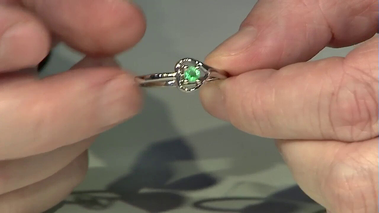 Video Russian Emerald Silver Ring