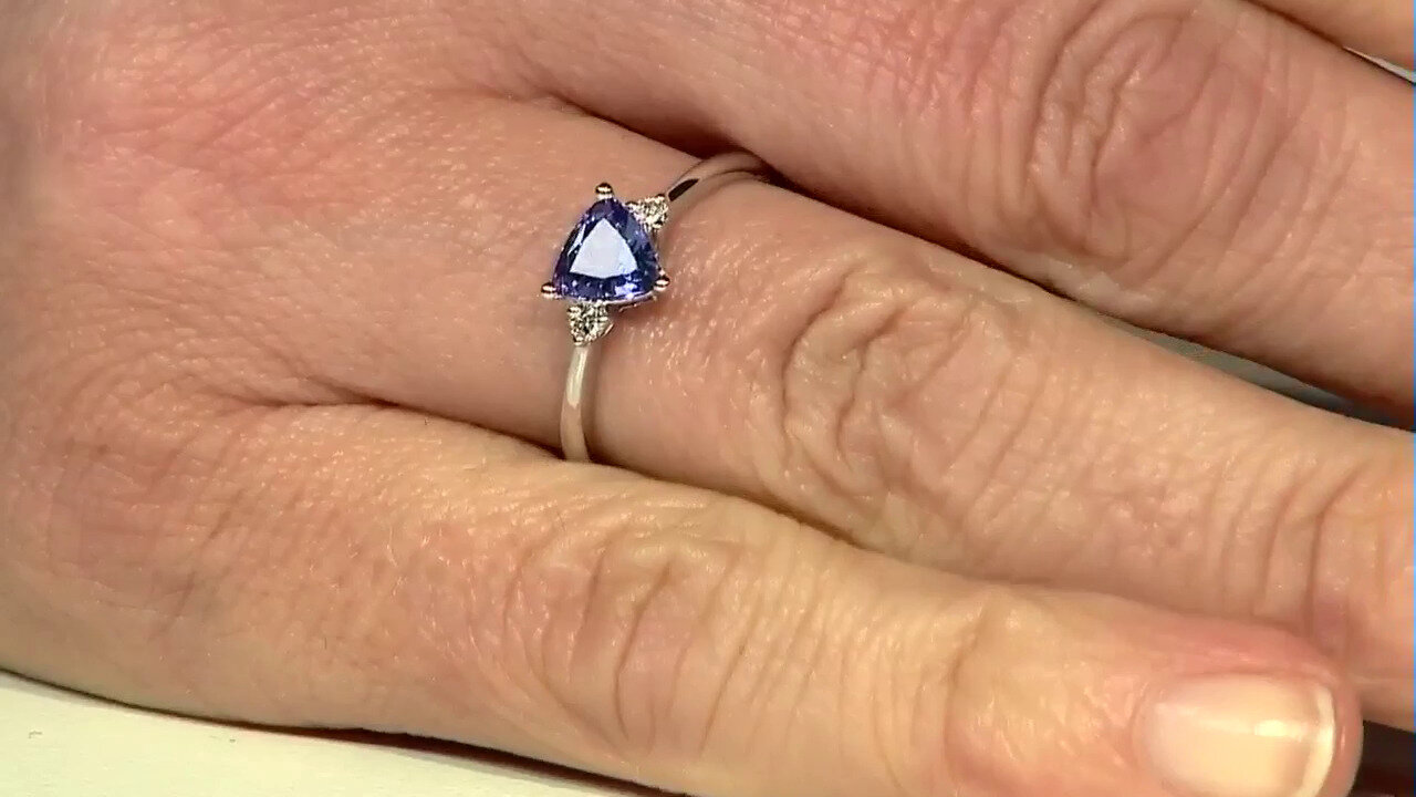 Video 10K AAA Tanzanite Gold Ring