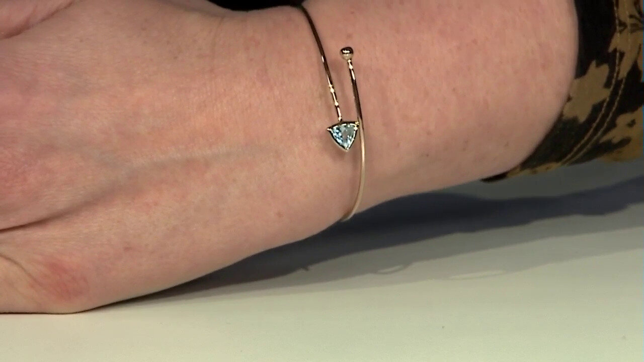 Video Sky Blue Topaz Silver Bangle