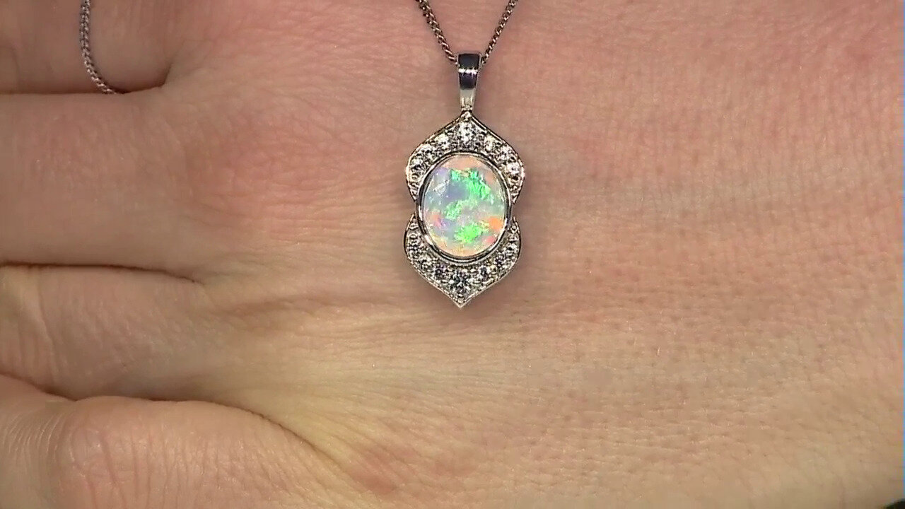 Video Welo Opal Silver Pendant