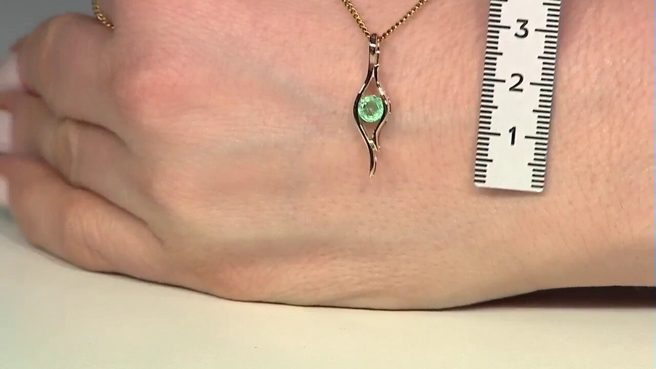 Video 9K Russian Emerald Gold Pendant