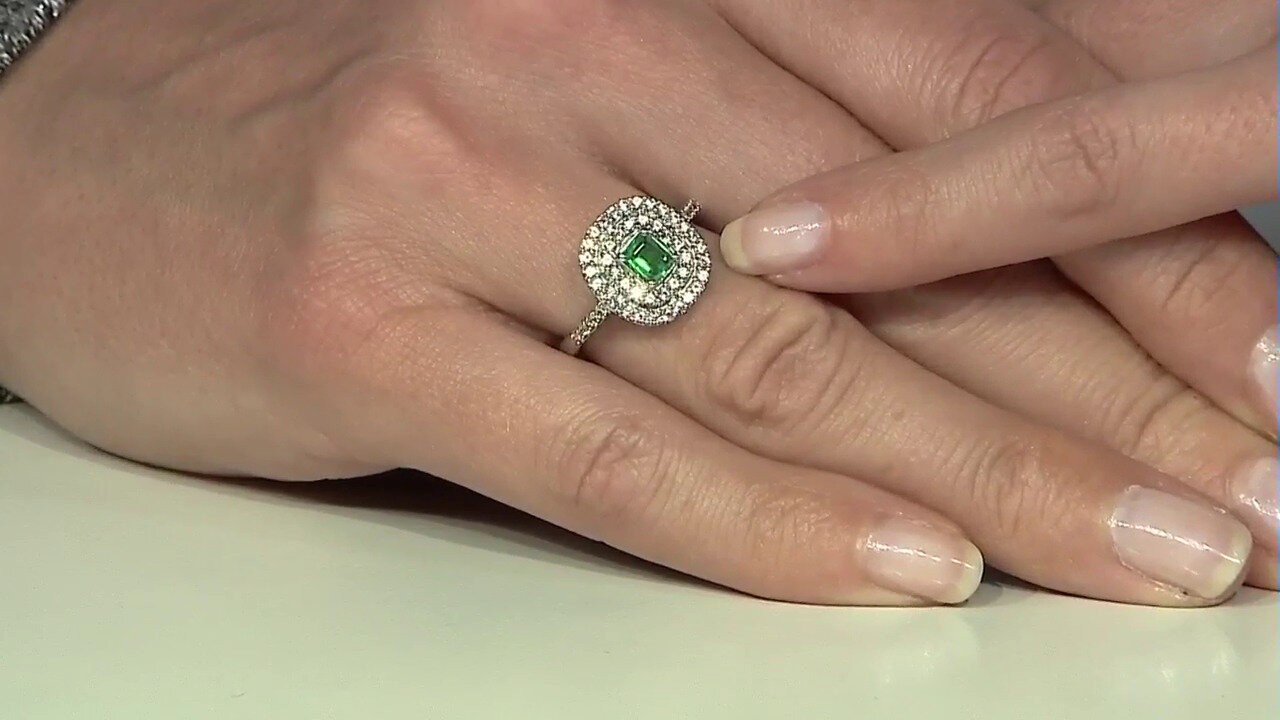 Video Russian Emerald Silver Ring