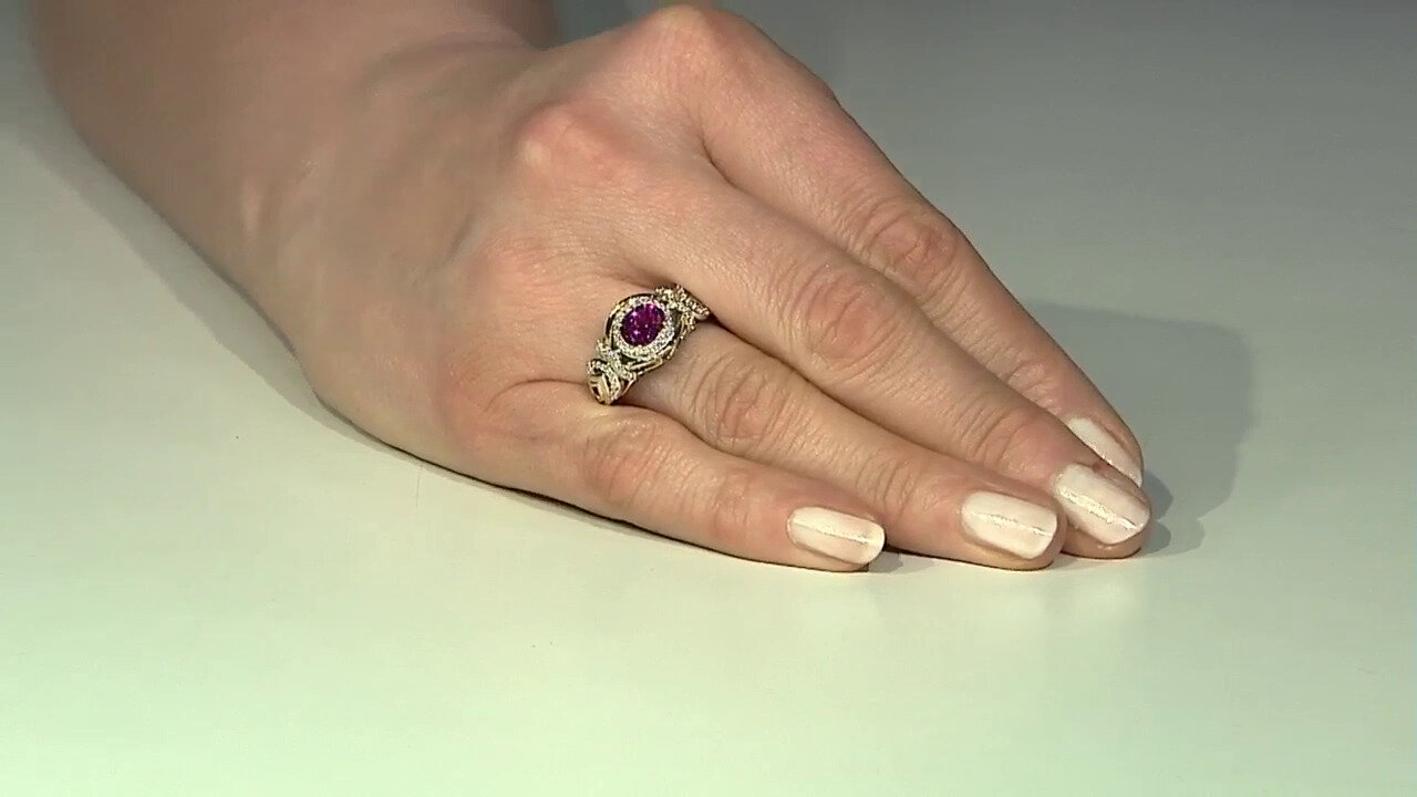 Video Gouden ring met een roze saffier (Rifkind 1894 Collection)