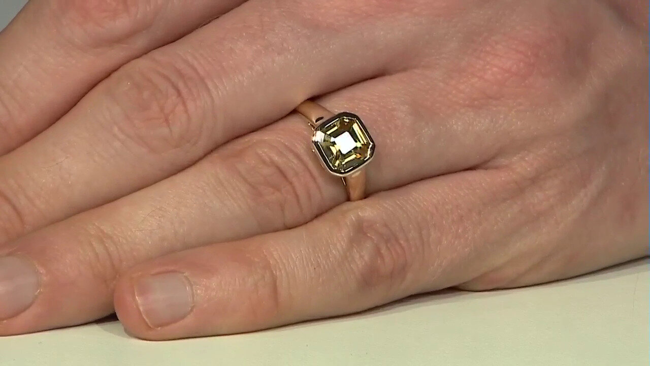 Video Anillo en oro con Zircón amarillo