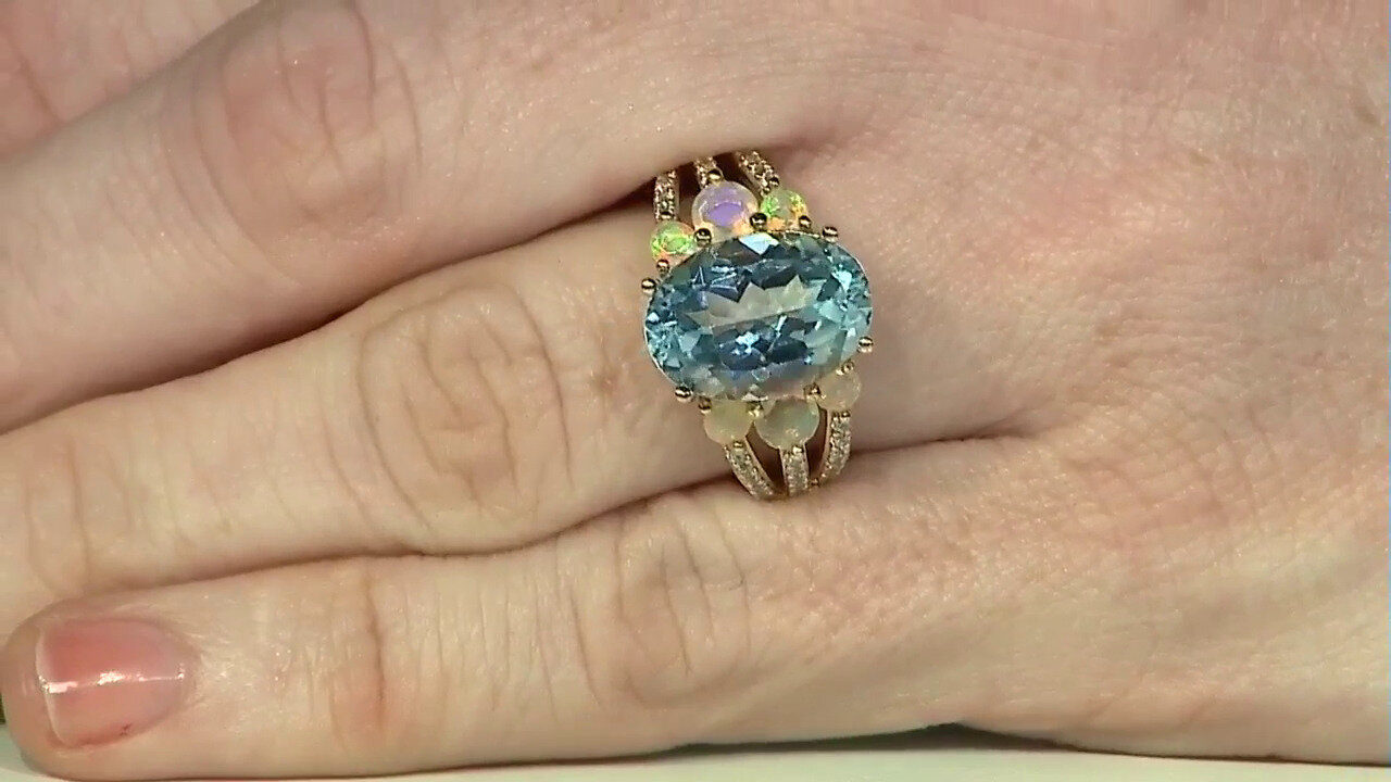 Video Sky Blue Topaz Silver Ring