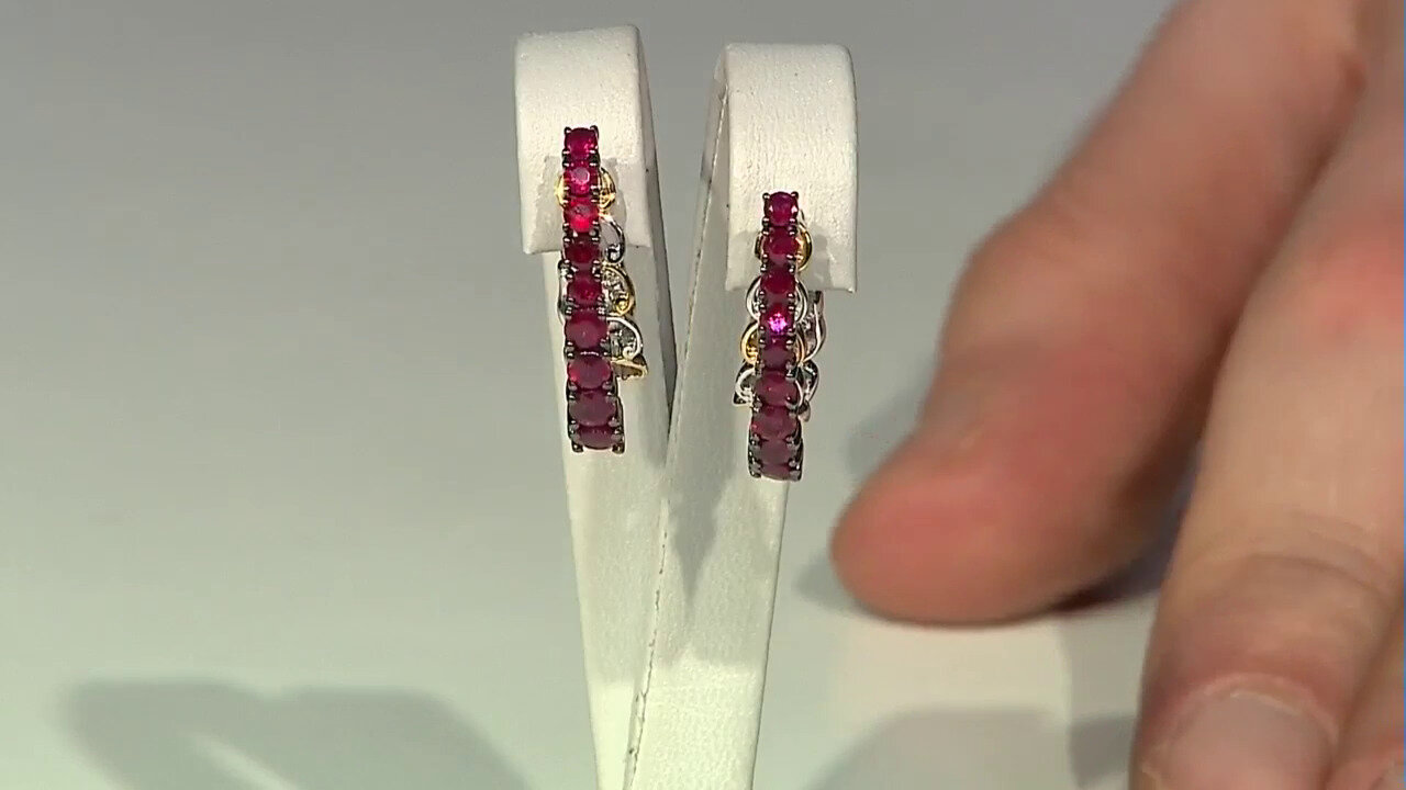 Video Burmese Ruby Silver Earrings (Gems en Vogue)