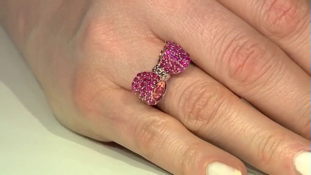Video Bague en argent et Rubis de Birmanie (Gems en Vogue)