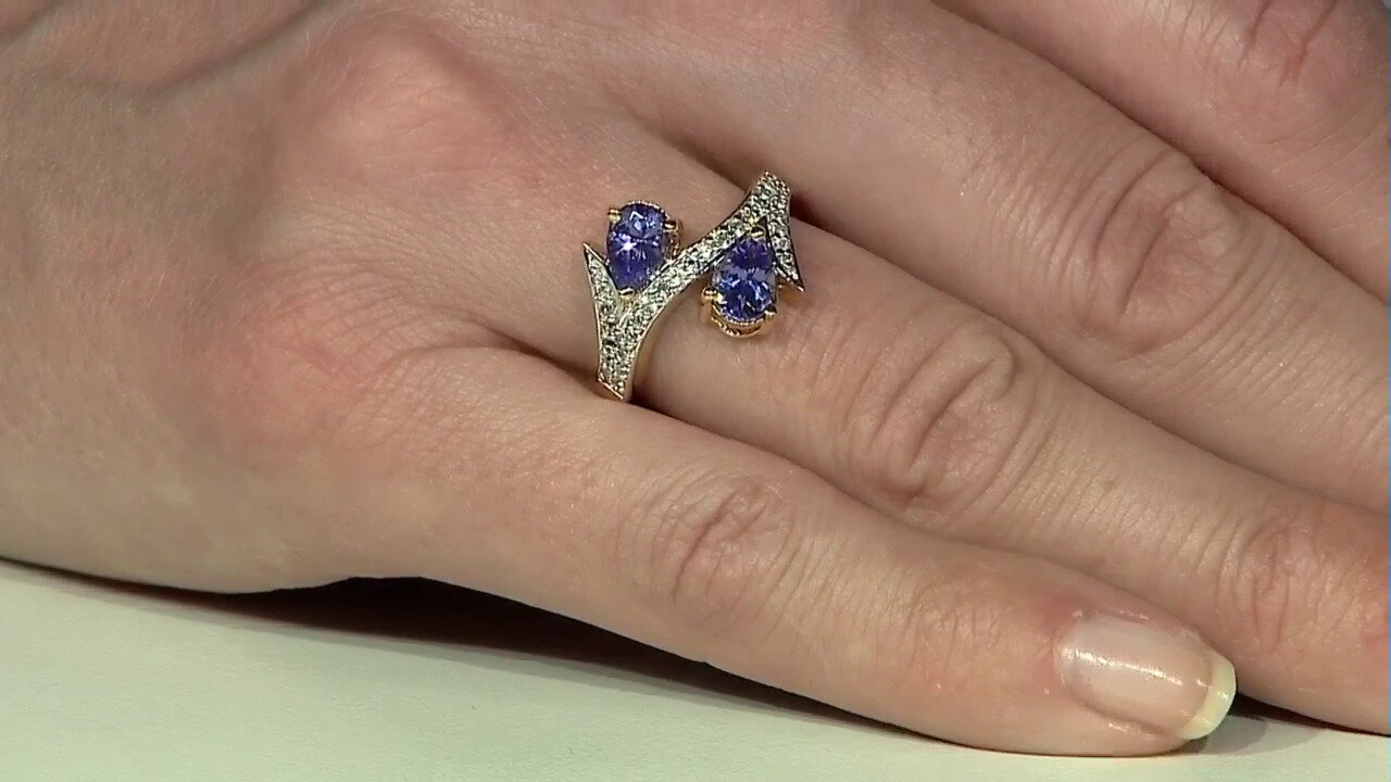 Video Tanzanite Silver Ring