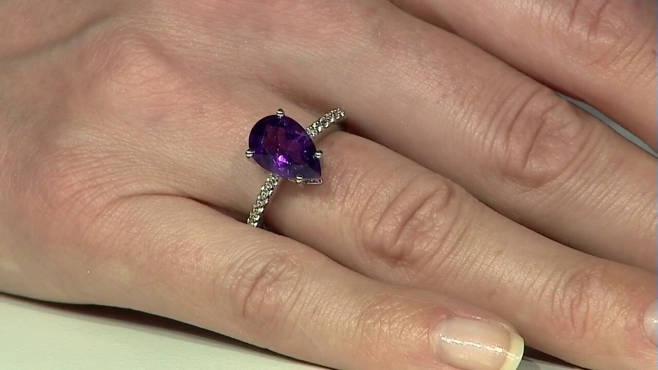 Video Siberian Amethyst Silver Ring