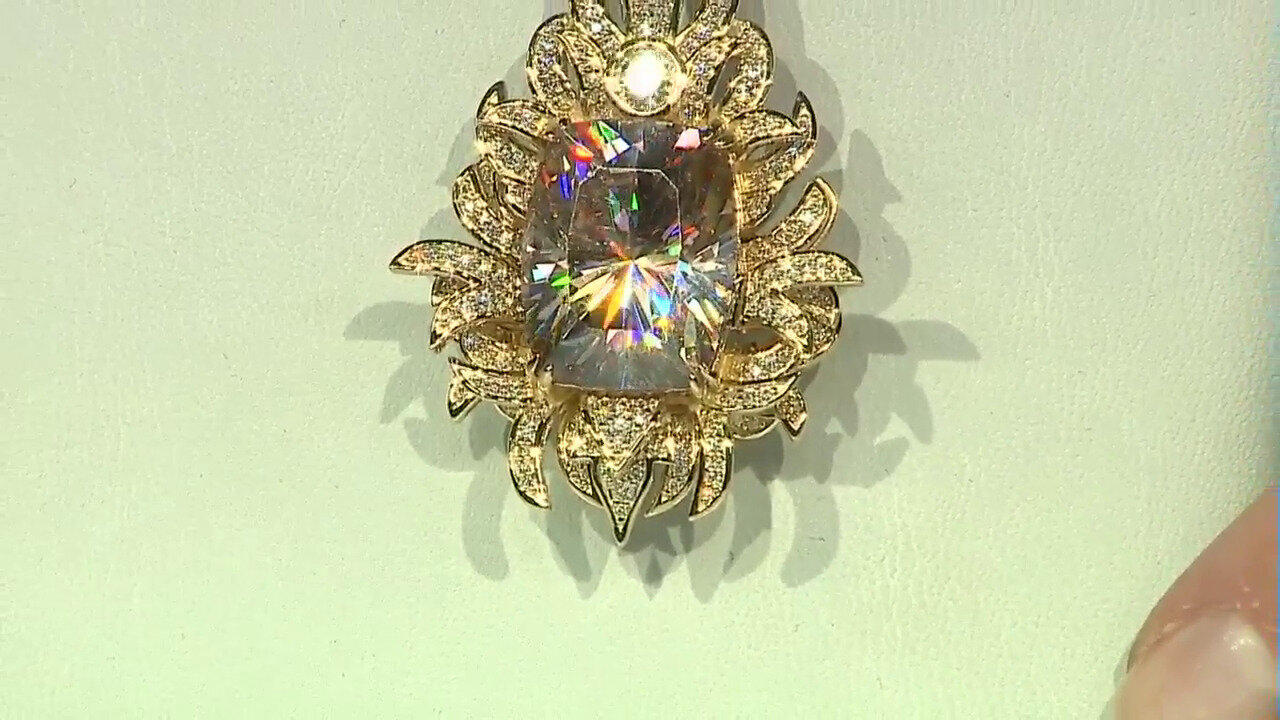 Video 14K Ukrainian Bi-Colour Topaz Gold Pendant (de Melo)