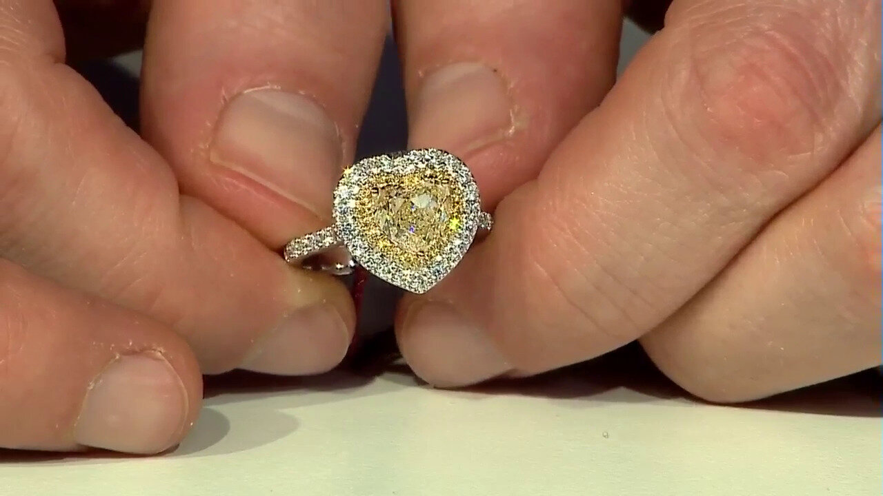 Video 18K SI2 Yellow Diamond Gold Ring (CIRARI)