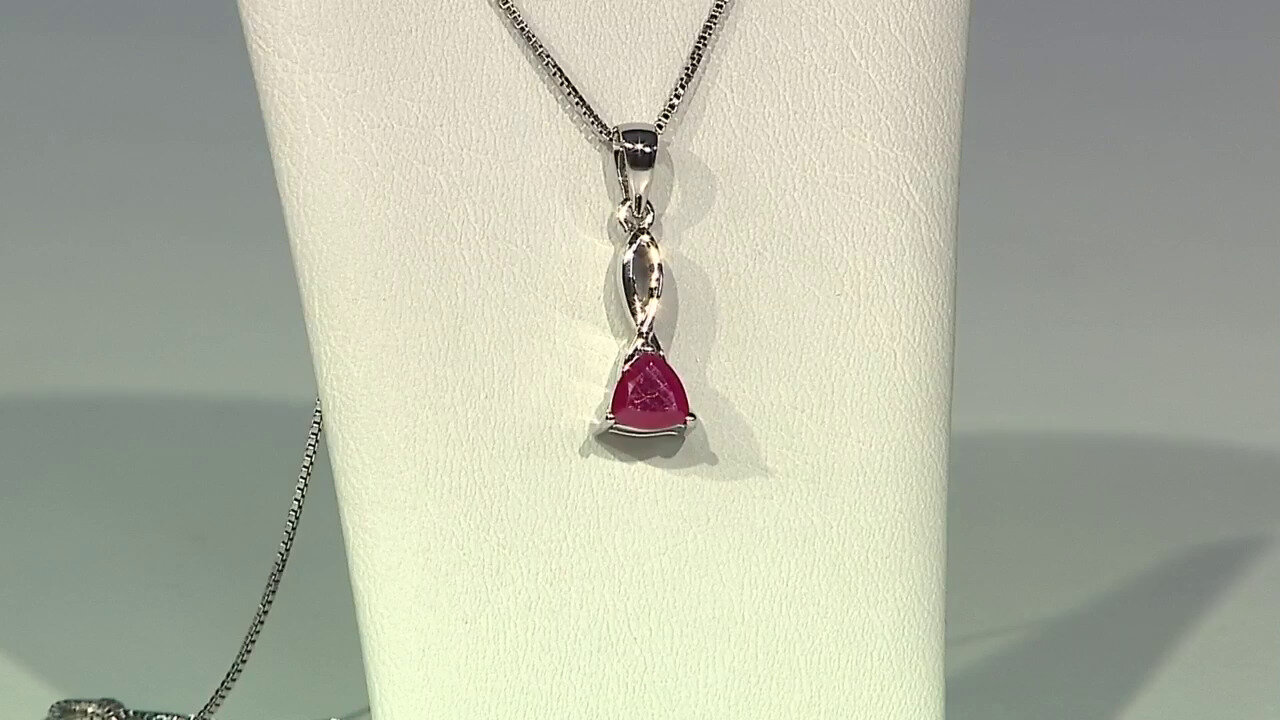 Video Madagascar Ruby Silver Pendant