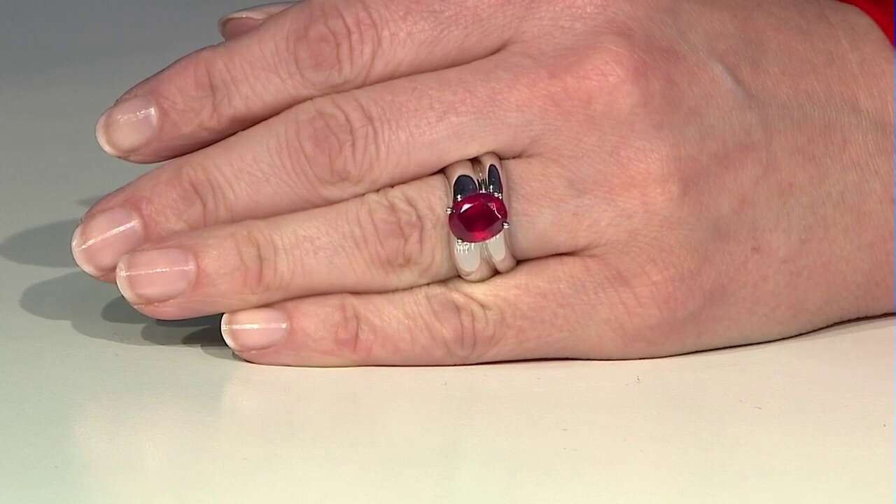 Video Anello in argento con Rubino del Madagascar (de Melo)