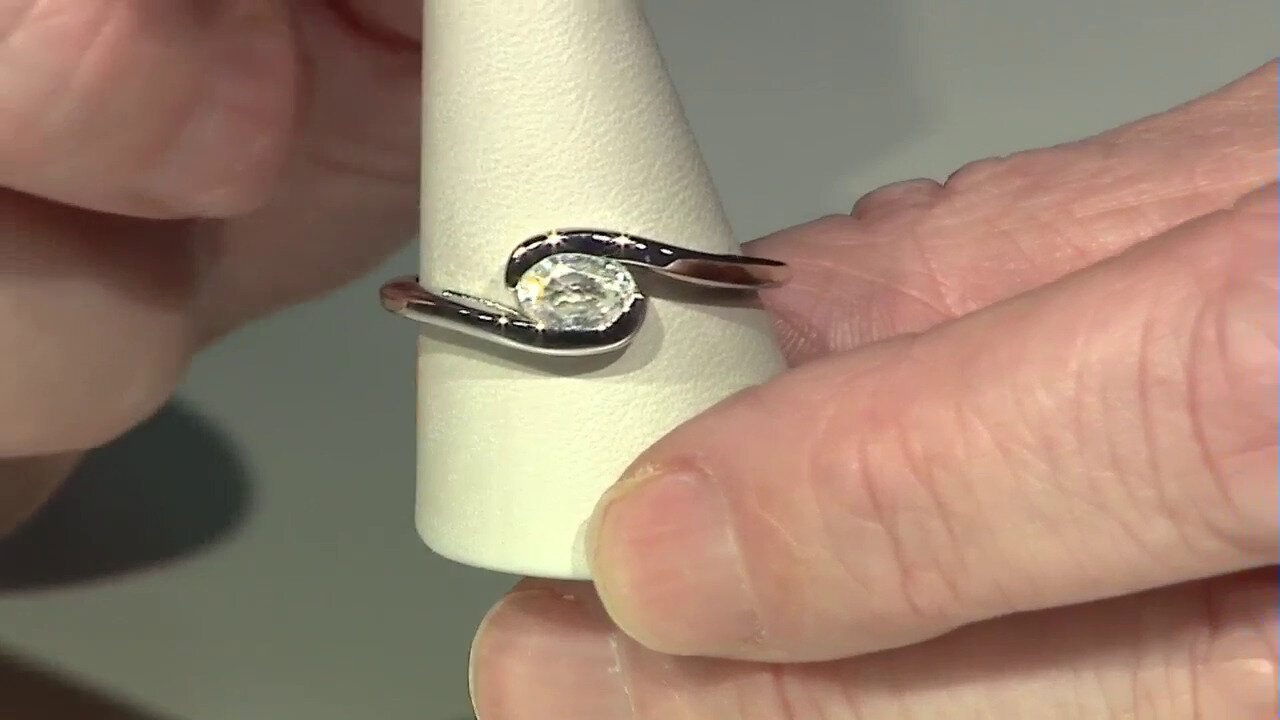 Video Zircon Silver Ring