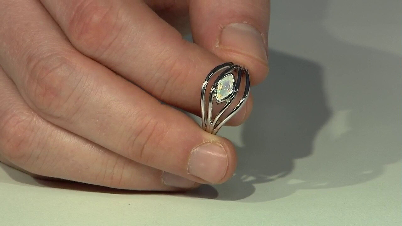 Video Welo Opal Silver Ring