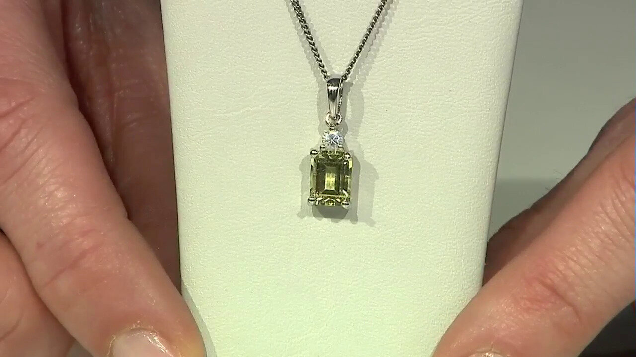 Video Ouro Verde Quartz Silver Pendant