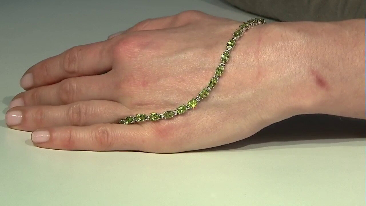 Video Brazalete en plata con Peridoto