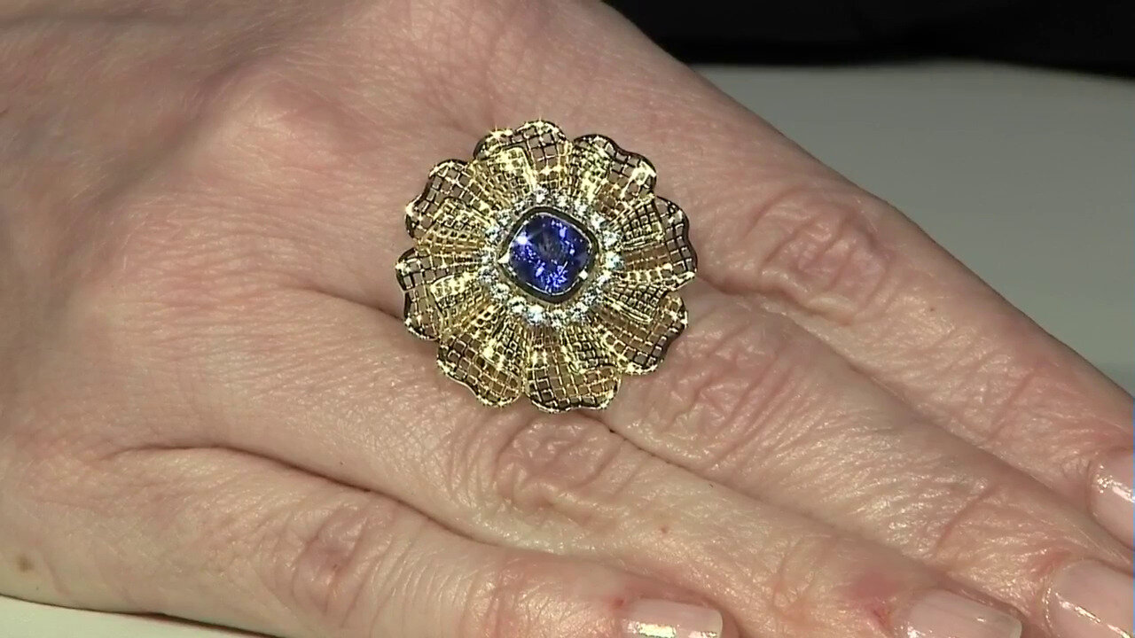 Video Bague en or et Tanzanite AAA (Ornaments by de Melo)