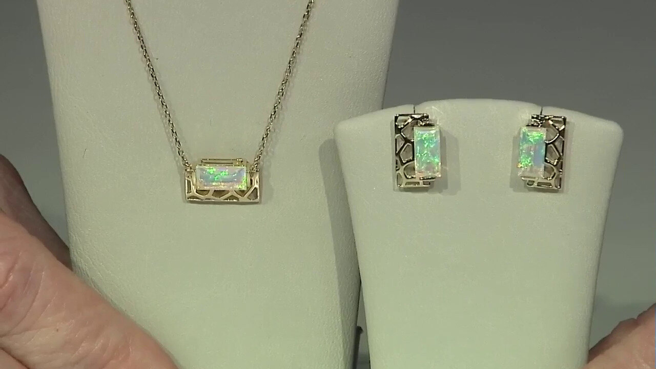 Video 9K Welo Opal Gold Necklace (Ornaments by de Melo)