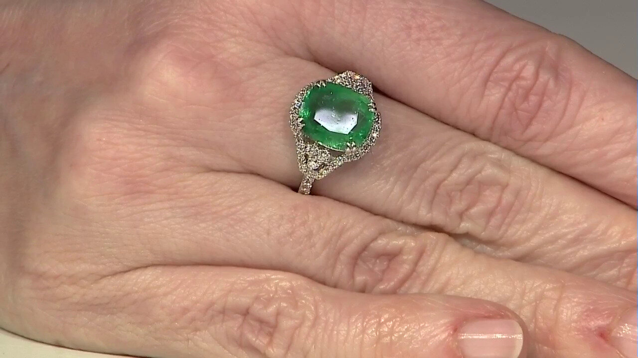 Video 18K AAA Zambian Emerald Gold Ring (de Melo)