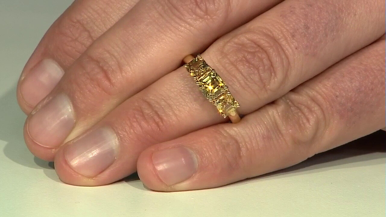 Video Yellow Zircon Silver Ring