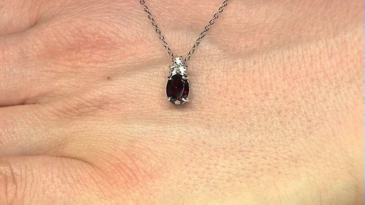 Video Garnet Silver Necklace