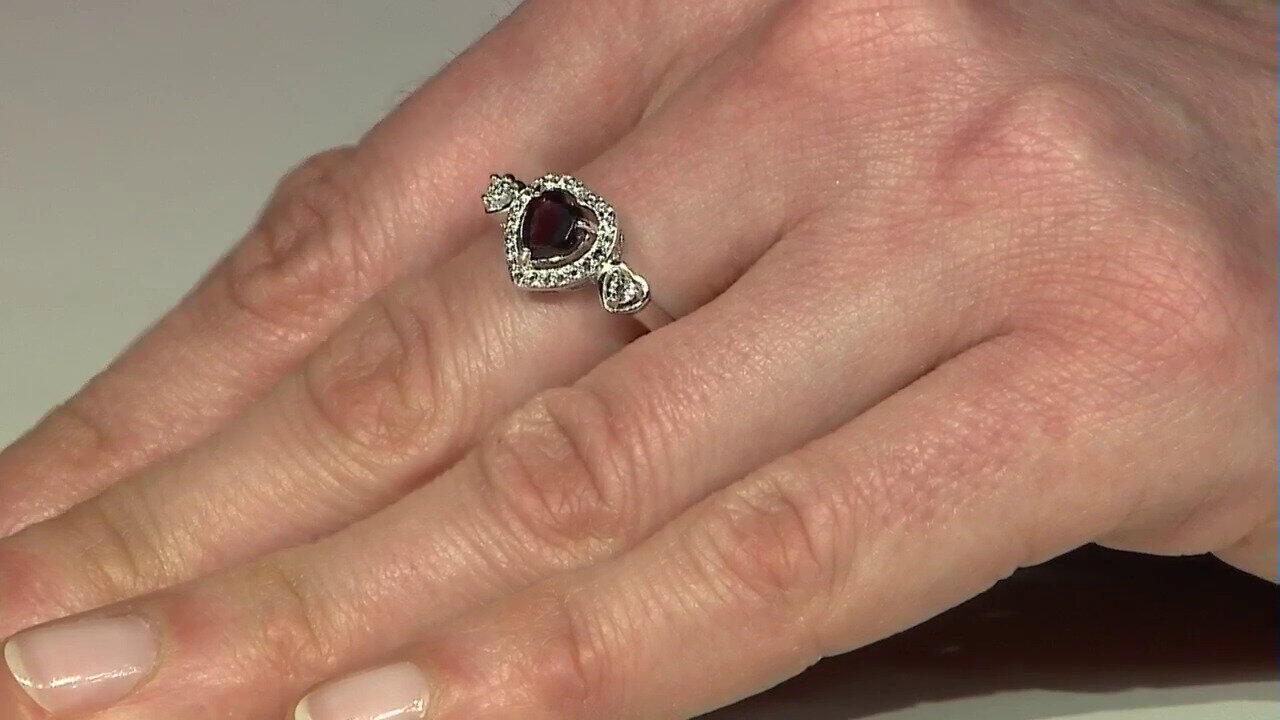 Video Garnet Silver Ring