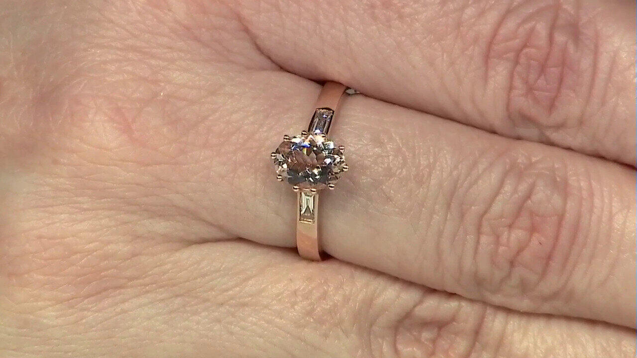 Video 10K AAA Morganite Gold Ring