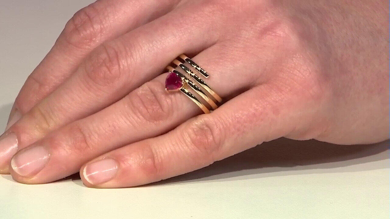 Video Madagascar Ruby Silver Ring