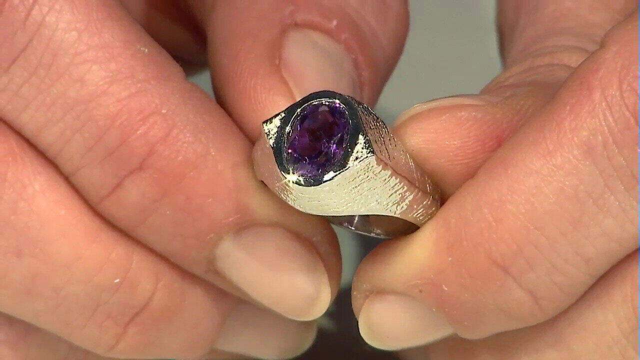 Video Anello in argento con Ametista Siberiana