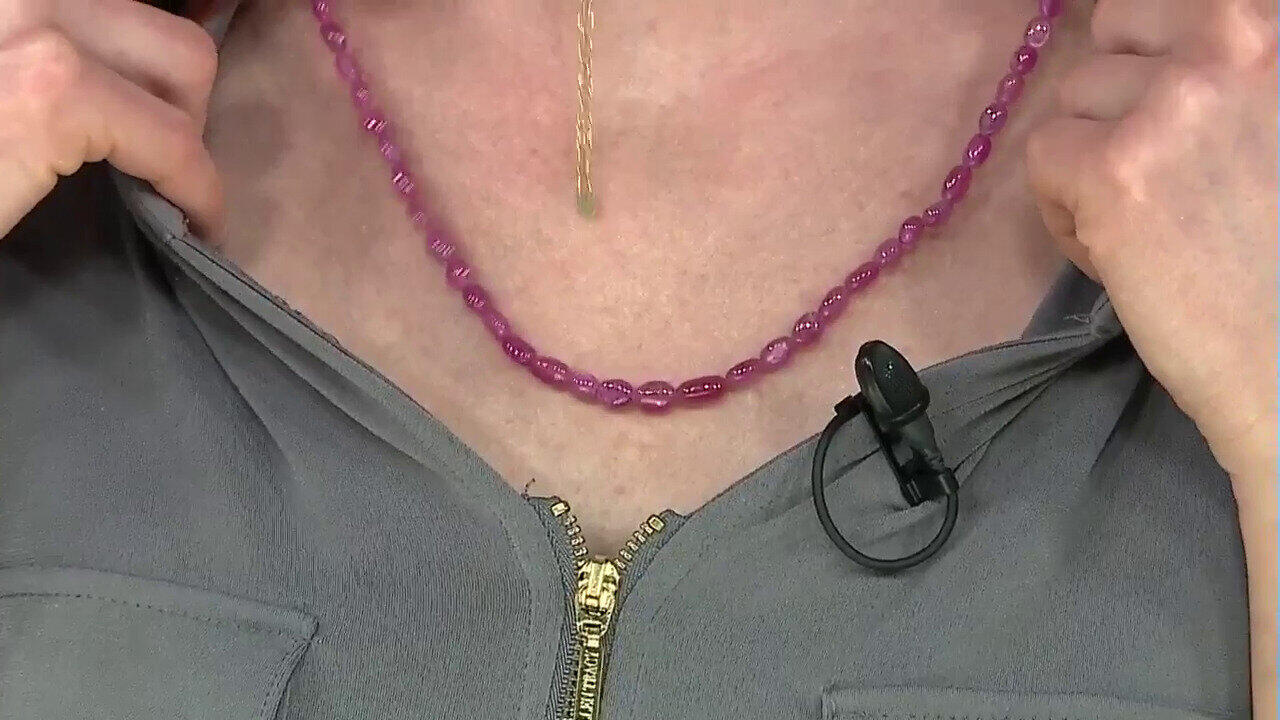 Video Madagascar Pink Sapphire Silver Necklace