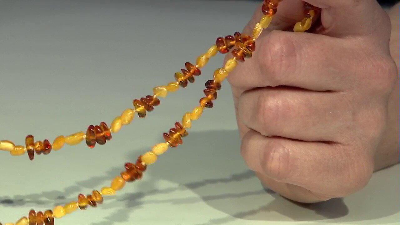 Video Yellow Amber Necklace