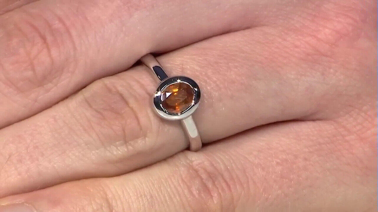 Video Mandarin Zircon Silver Ring