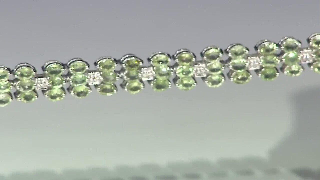 Video Paraiba Tourmaline Silver Bracelet