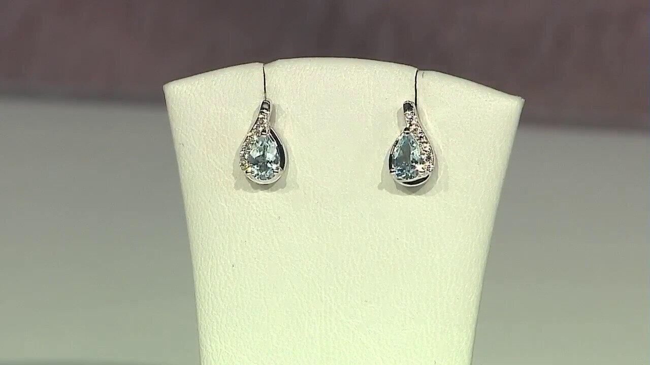 Video Brazilian Aquamarine Silver Earrings