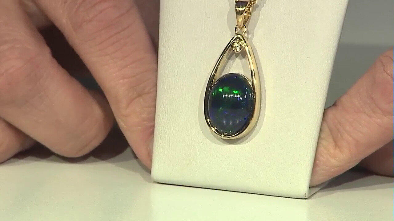 Video Mezezo Opal Silver Pendant (Adela Silber)