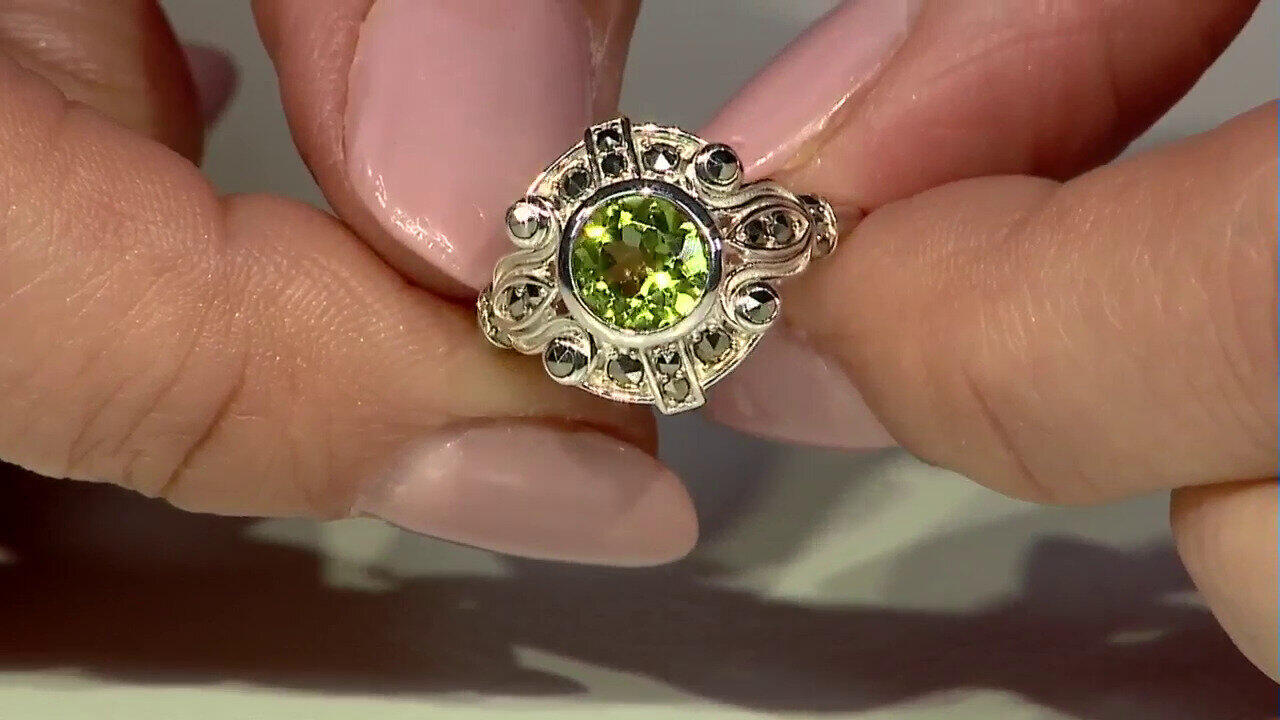 Video Anillo en plata con Peridoto (Annette classic)