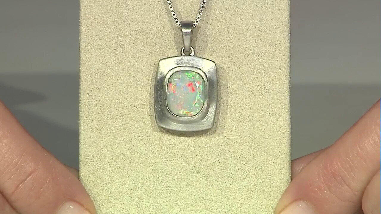 Video Ciondolo in argento con Opale di Welo